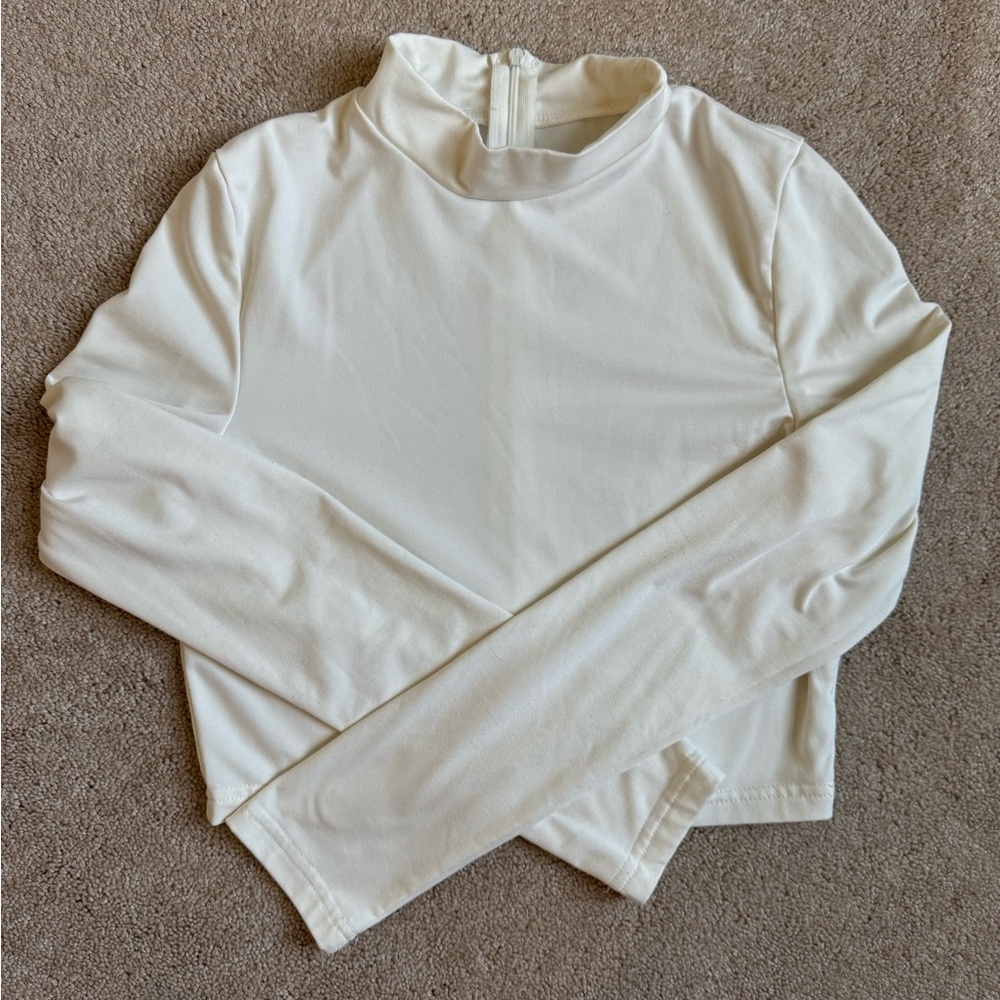 Long sleeve turtle neck